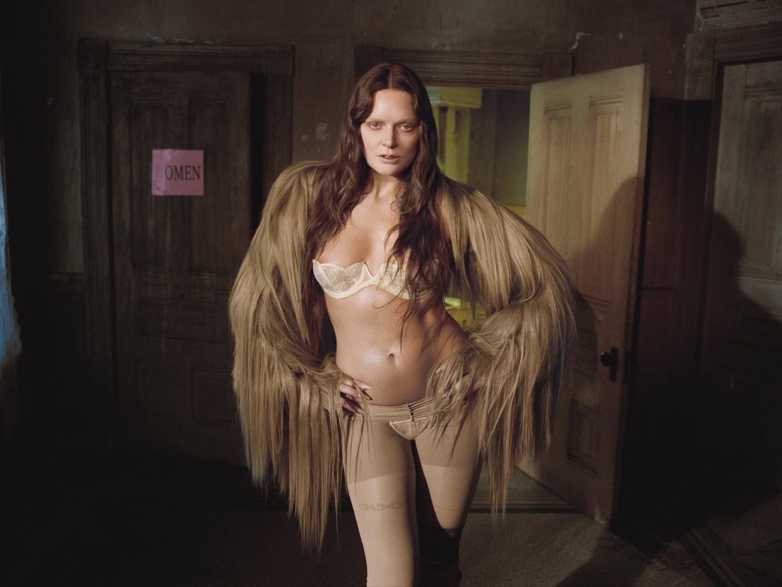 Tove Lo Daily | “ESTRUS” Sep 18 tweet media