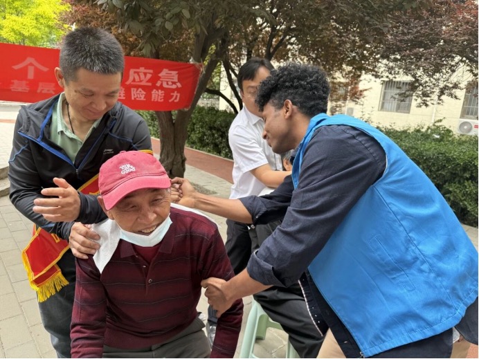 Study in Beijing tweet media