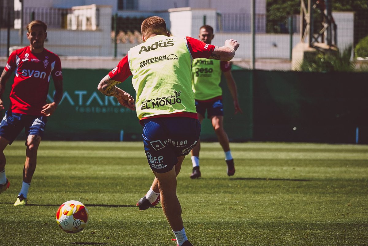 Real Murcia CF tweet media