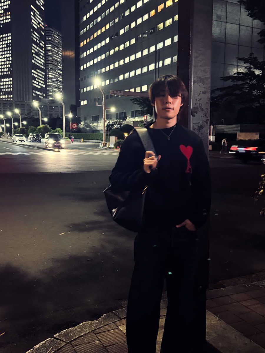 ιɱ︎🝮 tweet media