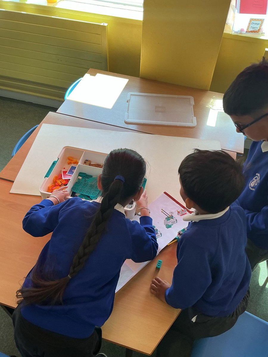 Grange Park School tweet media