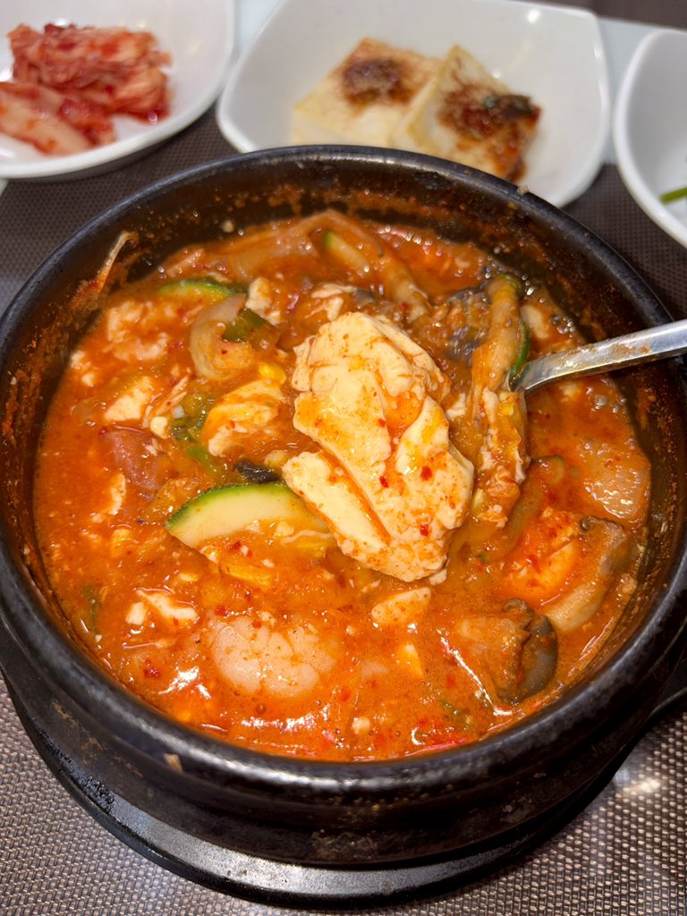 맛추 tweet media