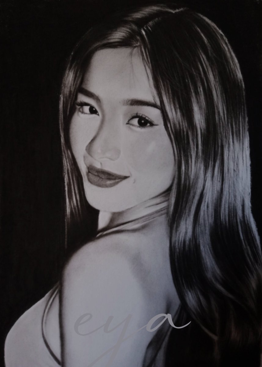lalaeyaaa's tweet photo. hiii selling this. 
dm me na lang poo. 

for a cause lang hehhe. thank you so much https://t.co/pjh40OPy5Q