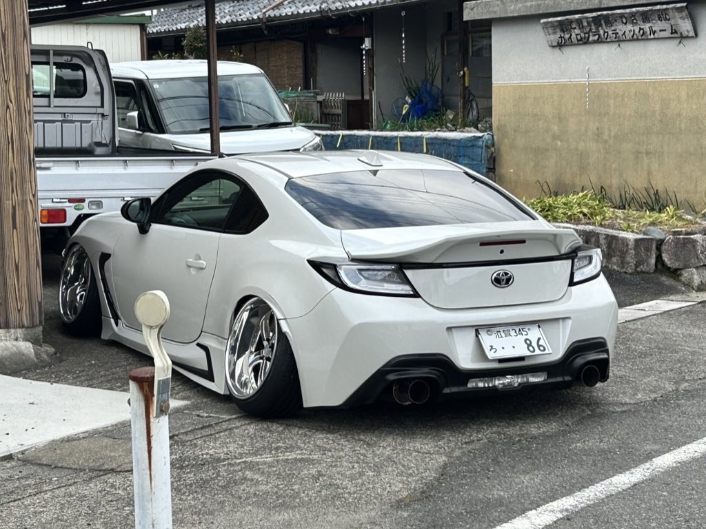 こーすけ tweet media
