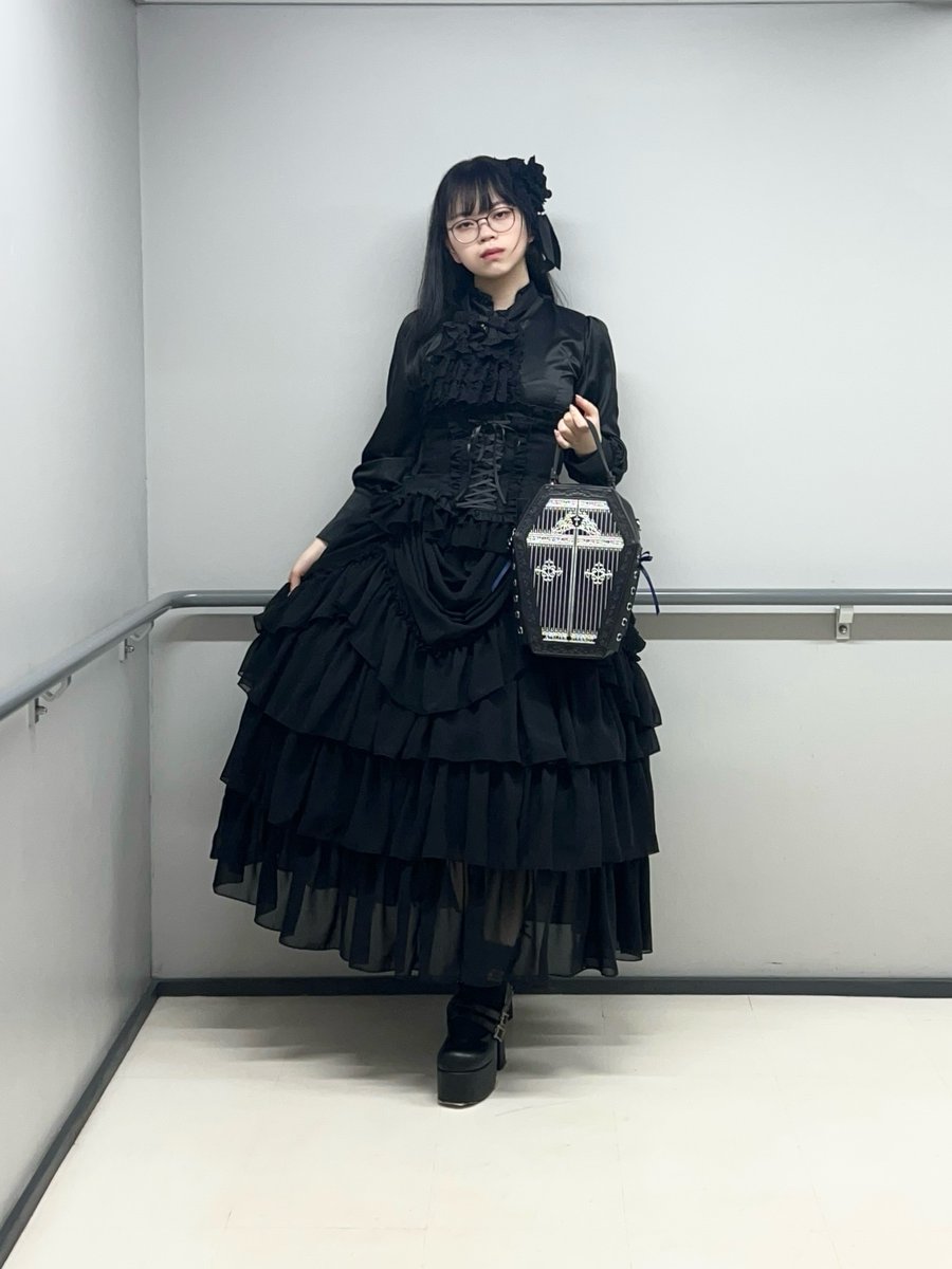 🖤新宿店入荷情報🖤 【ATELIER PIERROT】 バッスルスカート ロング