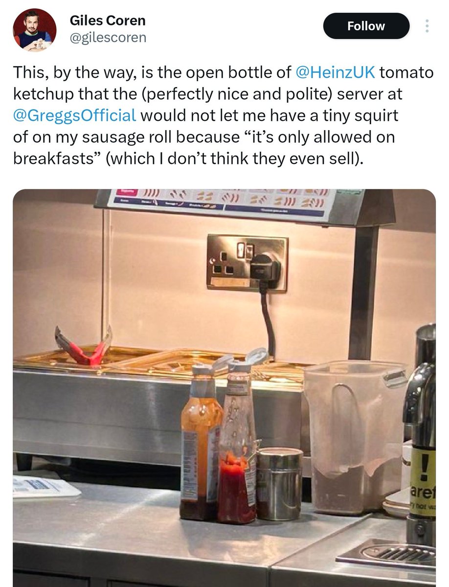 RopesToInfinity's tweet photo. There's a lot about this tweet from a professional food critic that has baffled me, but why has tagged the official Heinz account? Does he expect Heinz to exert some pressure on Greggs and rectify this terrible injustice? https://t.co/Y0KC5alihE