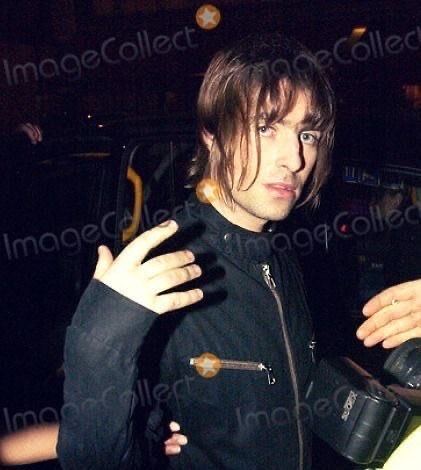 casper ミ★ || saw oasis tweet media