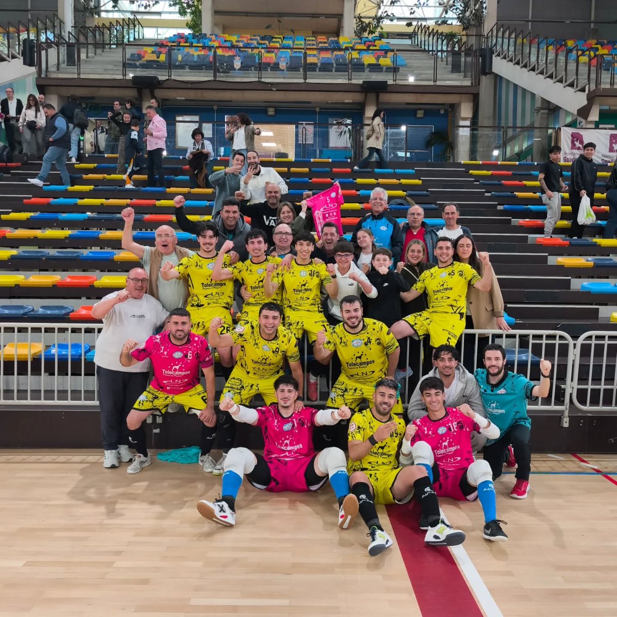 RadioPuebla's tweet photo. Daniel de los Reyes, desde el CD La Celestina, nos pone al día sobre el  último partido de la temporada, donde se enfrentarán al FS Menasalbas a  las 6 de la tarde del sábado 16. #LaPueblaDeMontalbán 13/05/26 https://t.co/Di08aIXKJX https://t.co/qxpxpRbMnK