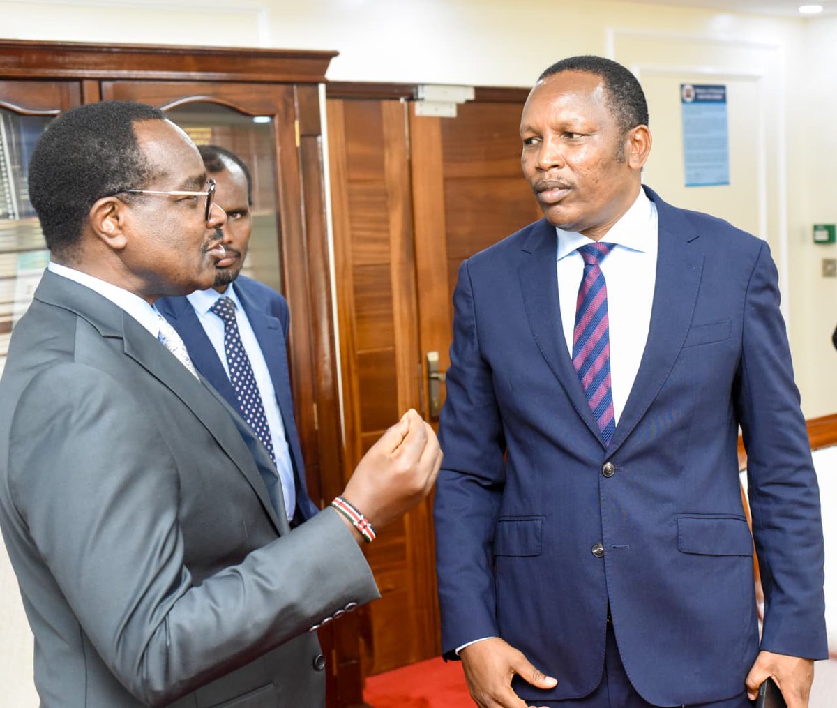 HonJuliusMigos's tweet photo. This morning, I had the honour of hosting the Governor of Samburu County, Hon. Lati Lelelit, the Chair of the Laikipia University Council, Dr. Lemein Korei and the Vice-Chancellor of Laikipia University, Prof. Kibett Rotich at the Ministry’s Jogoo House B Offices.

Among other issues, the meeting discussed the implementation of the directive by His Excellency the President, Dr. William Samoei Ruto, on the establishment of a university in Samburu County.

The Government is committed to expanding access to higher education through multiple strategies, including the establishment of universities across the country, in addition to ensuring that university programmes remain affordable and that students are equitably funded.