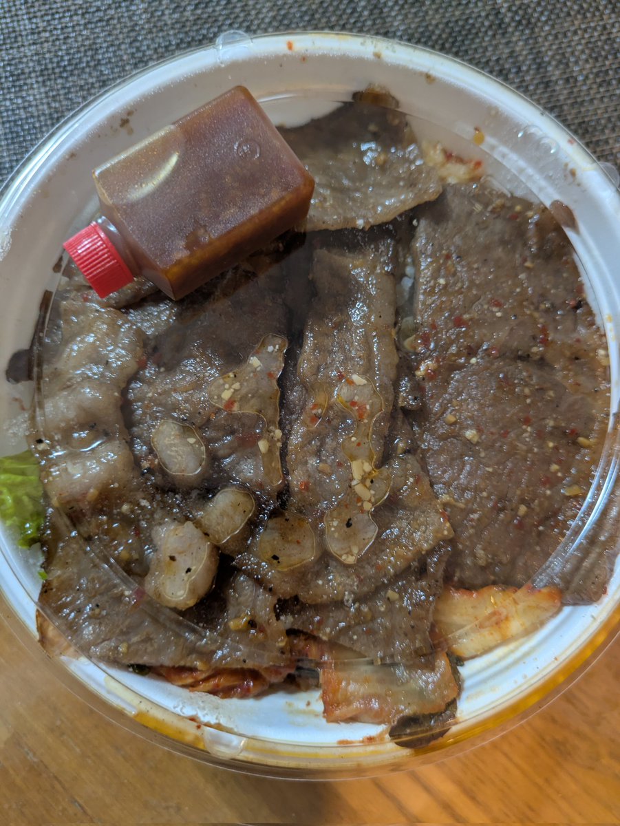 hide_karichacha's tweet photo. 焼肉丼十番の焼肉丼がウマすぎるっ‼️ https://t.co/Yj4RBGGTQb