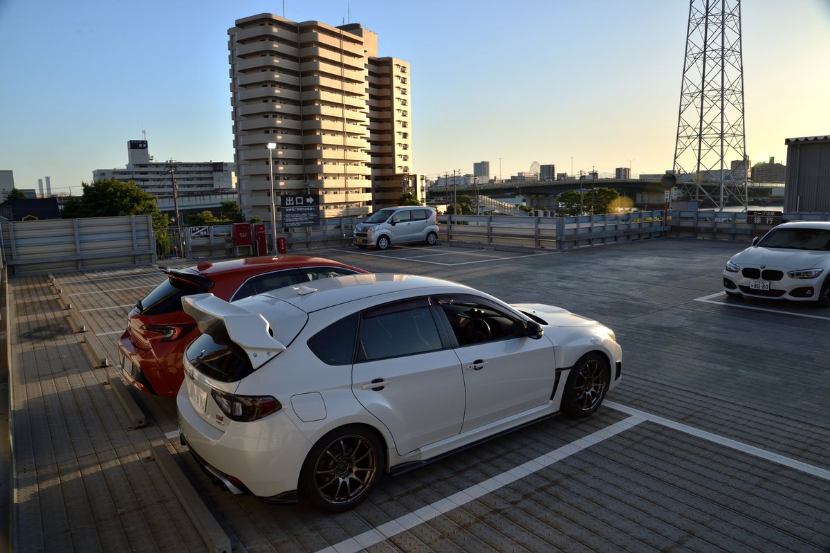 翔まる tweet media