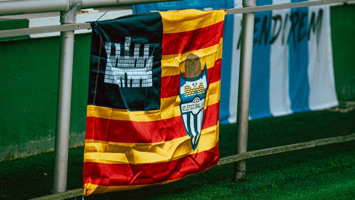 atleticbalears's tweet photo. 𝐁𝐚𝐧𝐝𝐞𝐫𝐞𝐬 𝐩𝐫𝐞𝐩𝐚𝐫𝐚𝐝𝐞𝐬 𝐩𝐞𝐫 𝐝𝐢𝐮𝐦𝐞𝐧𝐠𝐞?🫡

#GlòriaATB https://t.co/dFBOmzjdEK