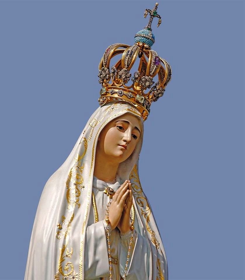 paracleto4's tweet photo. ATTO DI CONSACRAZIONE A NOSTRA SIGNORA DEL SANTO ROSARIO DI FATIMA

(Veniva recitato dalla Venerabile Serva di Dio Lúcia de Jesus e do Coração Immaculado al secolo Lúcia dos Santos ed è consigliabile ripeterlo spesso)

"O Vergine e Madre, confidando nel tuo cuore immacolato, mi consacro interamente a te e, per mezzo tuo, al Signore con le tue stesse parole: «Ecco l'ancella del Signore, si faccia di me secondo la tua parola, la tua volontà, la tua gloria»."
Amen