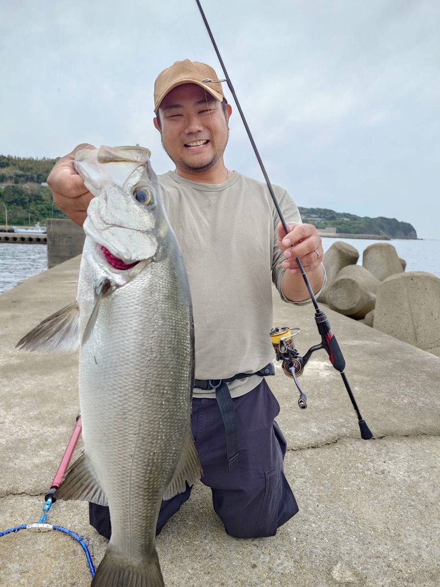 fishingwatanabe's tweet photo. 🎣釣果情報！

壱岐島遠征
⬇️詳細はこちら⬇️
https://t.co/LucE0eWpKL

#長崎県 #釣り #釣行 https://t.co/E67DerqN6C