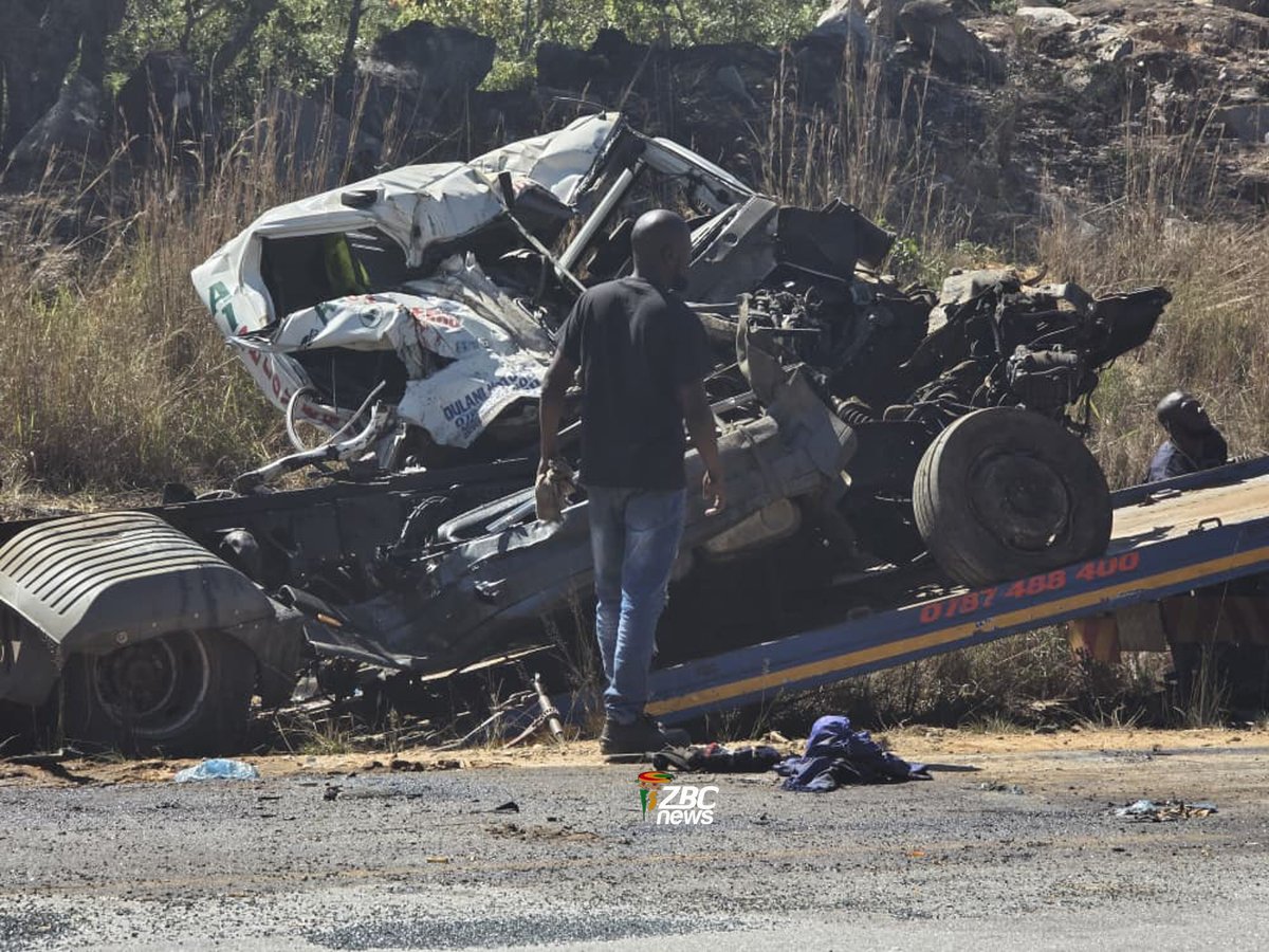 ZBCNewsonline's tweet photo. FOUR FEARED DEAD IN MASVINGO-HARARE HIGHWAY CRASH

Four people are feared dead following a collision involving a bus and a truck near Chatsworth along the Masvingo-Harare Highway.

More to follow...

#RoadAccident #MasvingoHarareHighway #Chatsworth #Zimbabwe #ZBCNews #TrafficUpdate