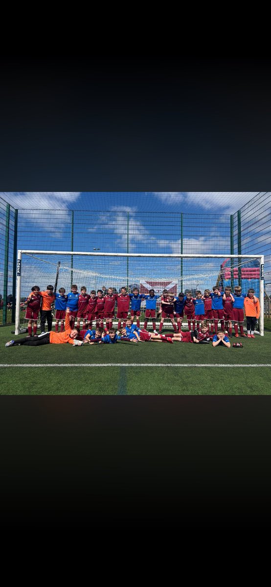 ellsmith1203's tweet photo. Tynecastle 2014s are looking to add advanced players to our Div 1 team heading into 11-a-side.
We train Tuesday and Thursday 6-7.30pm at Saughton and offer great environment for youngsters to develop. If your son is looking for a new challenge at a top club, drop me a message 🇱🇻 https://t.co/PgYB1pwVJt