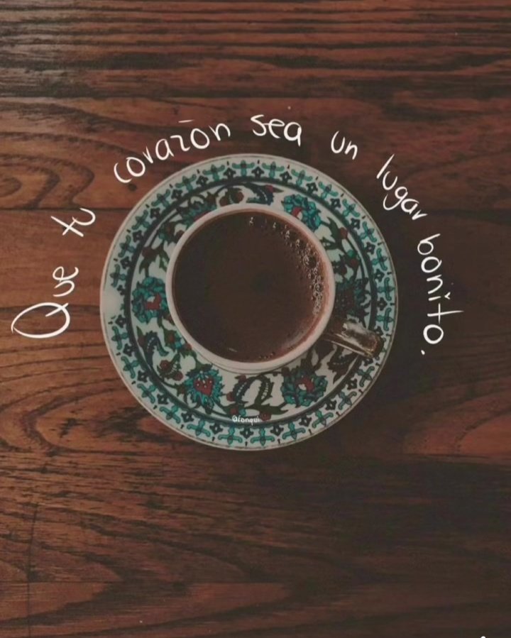 SolParisi12's tweet photo. Buenos días y buen miércoles. 
#Buenosdias https://t.co/9k6TCnepaj
