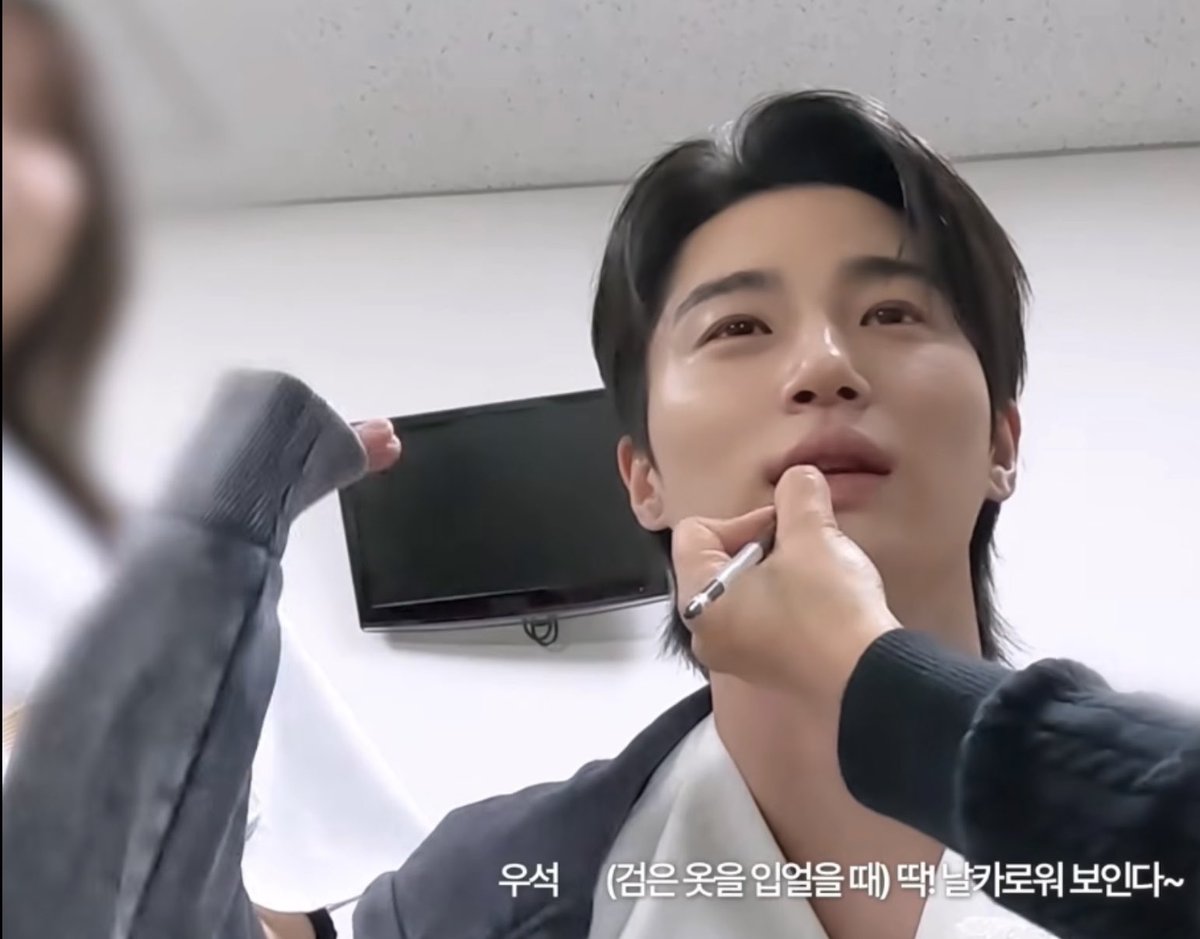 재채기 tweet media