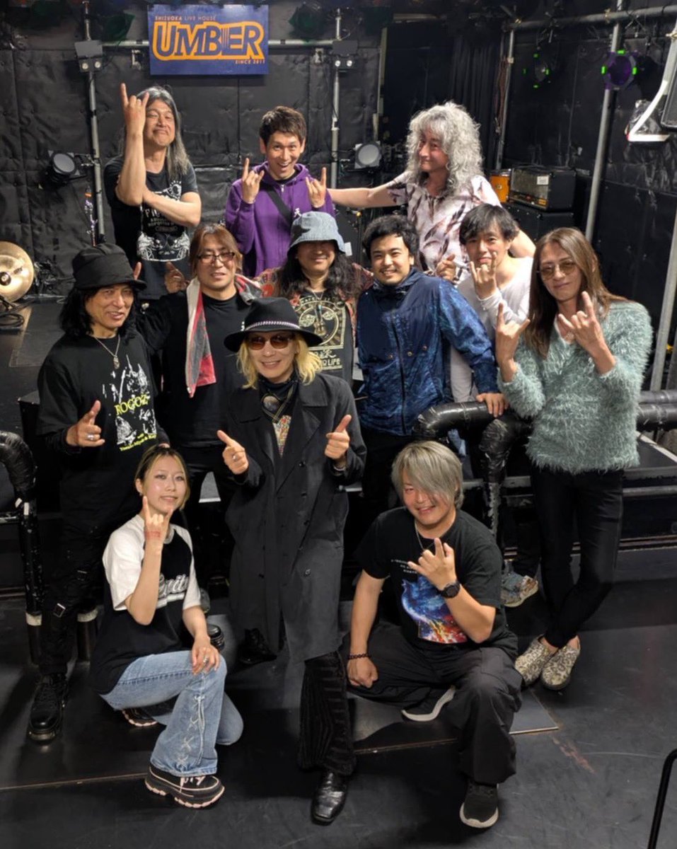 THE LOVEROCK VIOLENT tweet media