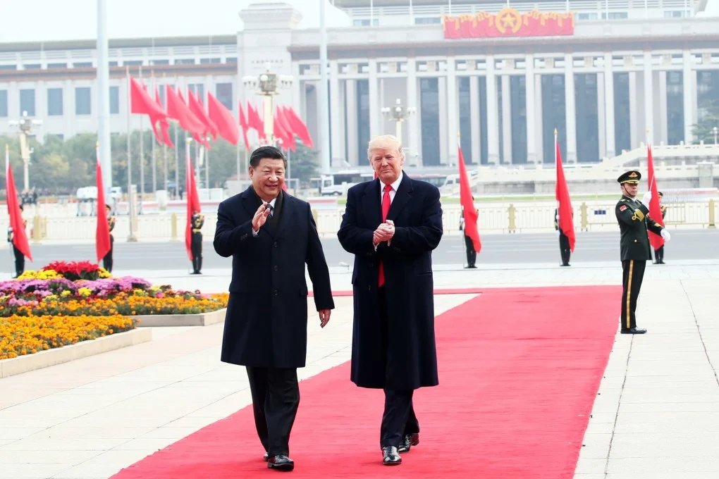 daybreakbrief's tweet photo. Trump heads to Beijing for a high-stakes summit with Xi.

The focus is on strategic stability and Taiwan, with China eager for a shift in U.S. stance.

Improved relations could mean more global stability and fewer trade tensions. https://t.co/WV639mm0qO