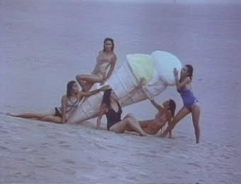 giopotes's tweet photo. women in a deserted island films. common pattern in these films is how they’re all structured to establish class contradictions and to shift and challenge that fragile social setup when stronger natural forces turn toilet cleaner to captain in a snap. https://t.co/Oh5PUjYqDR