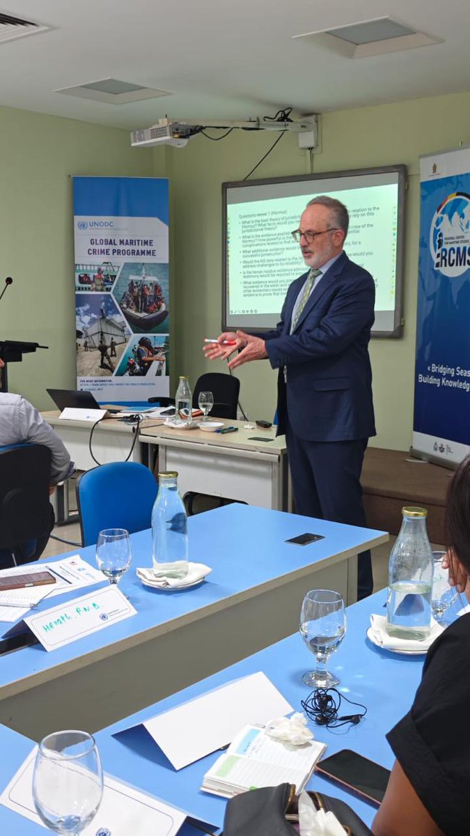 UNODC_BMB's tweet photo. 🚢 Strengthen Sri Lanka’s fight against #MaritimeCrime through #LegalFinish! 

 @UNODC_MCP &amp; #RCMS hosted a 2‑day tabletop exercise in Colombo 🇱🇰 with 8 agencies to enhance use of MDA as digital evidence &amp; improve inter‑agency coordination. Funded by @StateINL 
#BorderManagement https://t.co/Ead2yykDQu