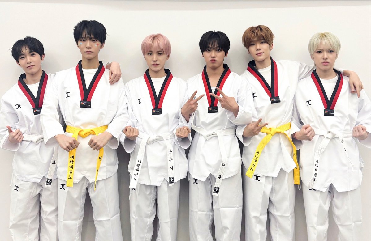 제로 tweet media