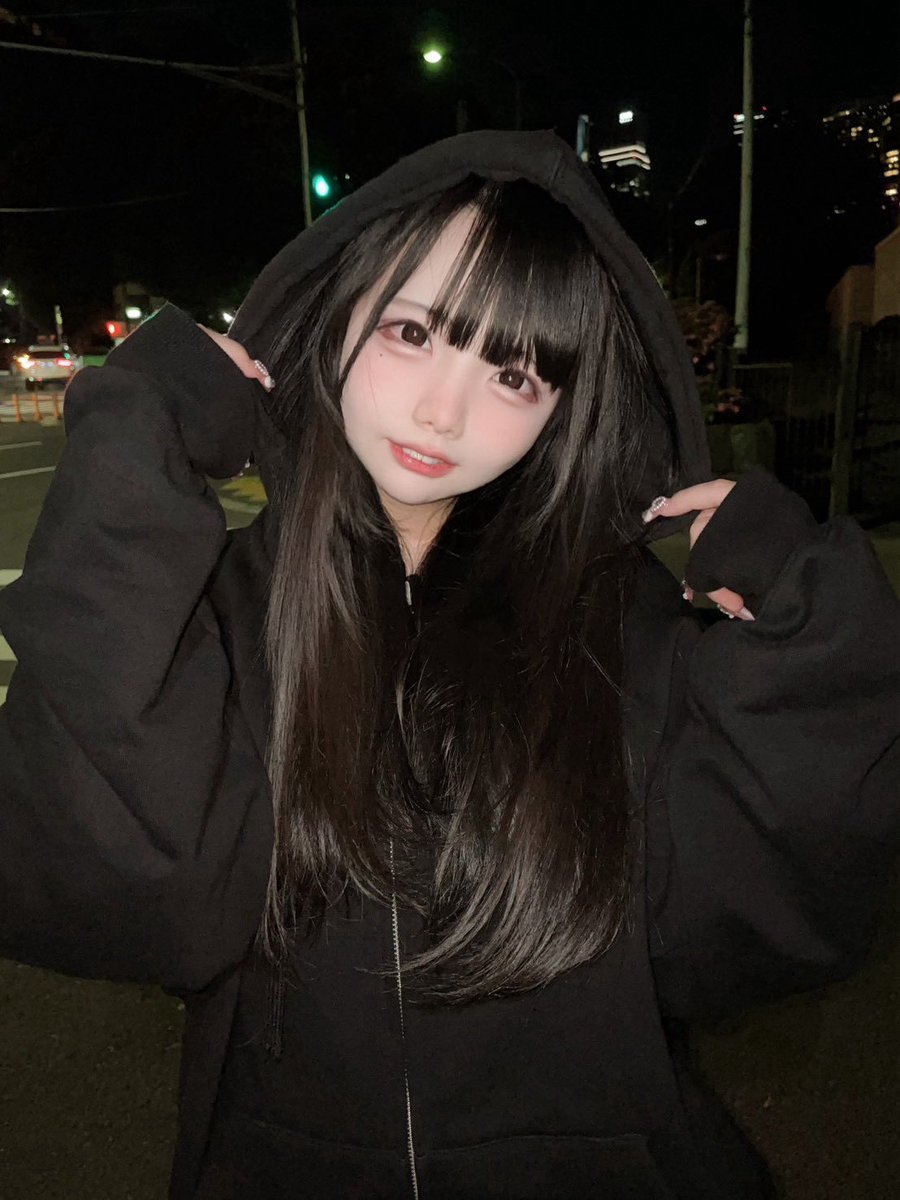 risa_0305__'s tweet photo. 愛して欲しいんだ骨より深くまで https://t.co/S7L02B2IG2