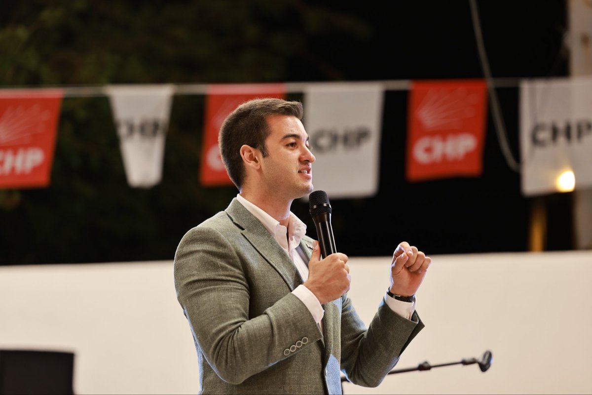 MandalinciTamer's tweet photo. Cumhuriyet Halk Partisi Bodrum Kadın Kollarımız tarafından düzenlenen dayanışma yemeğinde Milas Belediye Başkanımız Sayın Fevzi Topuz, Cumhuriyet Halk Partisi Muğla İl Kadın Kolları Başkanımız Sayın Sema Gençoğlu, Cumhuriyet Halk Partisi Bodrum İlçe Başkanımız Sayın Tuna Işın, Cumhuriyet Halk Partisi Bodrum İlçe Kadın Kolları Başkanımız Sayın Umut Anıl Özdoğan, Cumhuriyet Halk Partisi Milas Kadın Kolları Başkanımız Sayın Nurhayat Topuz, başkan yardımcılarımız meclis üyelerimiz, mahalle temsilcilerimiz ve partililerimizle bir araya geldik.

Organizasyonda emeği geçen herkese ve Bodrum’un daha güzel bir kent haline gelmesi için emek veren tüm kadınlara özverili çalışmalarından dolayı teşekkürlerimi sunuyorum. #chp #bodrum #tamermandalinci #bodrumbelediyesi