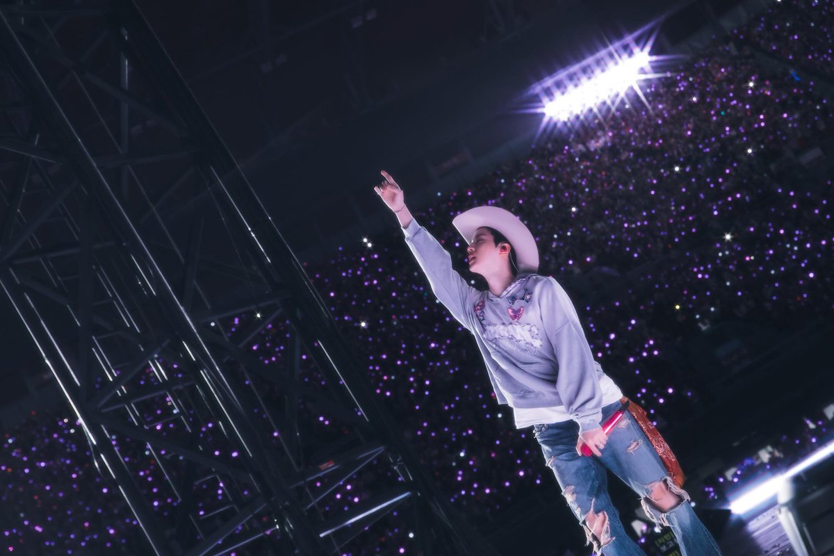 BTS Updates & Translations tweet media