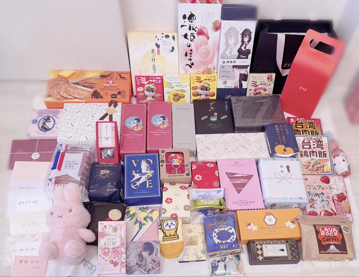 サイン会でいただいた差し入れありがとうございました✨ お手紙嬉しく