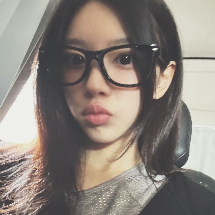 𓏼 cher • follow limit tweet media