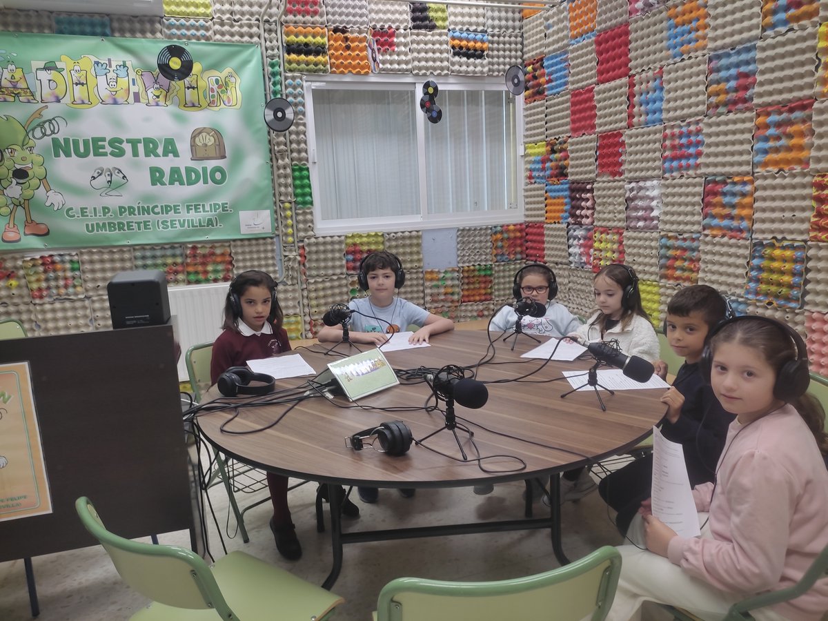 c_umbrete's tweet photo. PROGRAMA DE RADIO
El alumnado de 2º nos habla de lo que han aprendido con la Situación de Aprendizaje de Las Plantas.
https://t.co/V3sJsOfCbV https://t.co/goT2h4ilkj