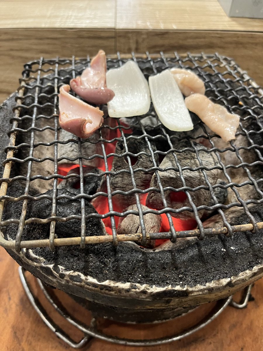 mudamuda64's tweet photo. 1人焼肉最高❗️
#焼肉
#1人焼肉
#お一人様 https://t.co/FY3kXqf00v