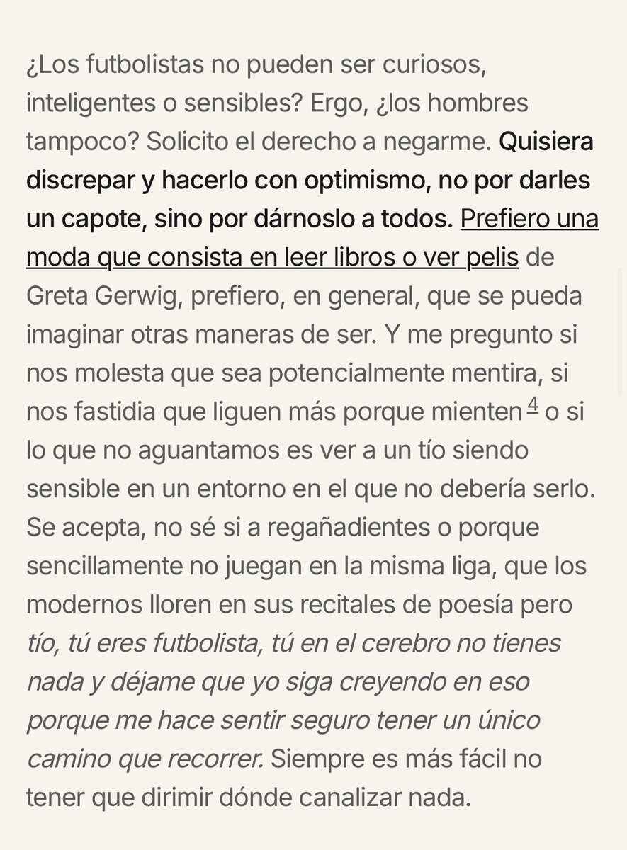 Carla Mouriño tweet media