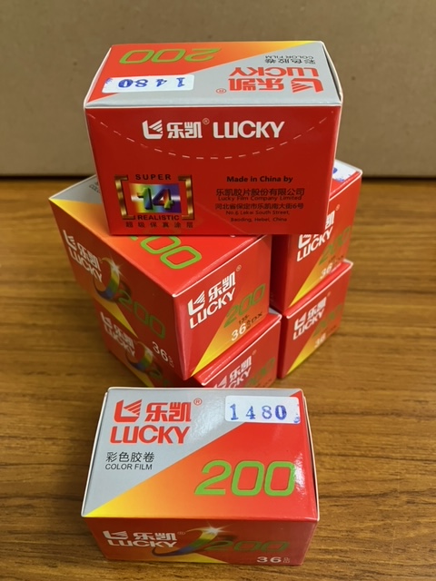TakaPhotoStudio's tweet photo. ネガカラーラッキー200
ほんの少しだけ入荷しました https://t.co/Mhv7zsDuSH