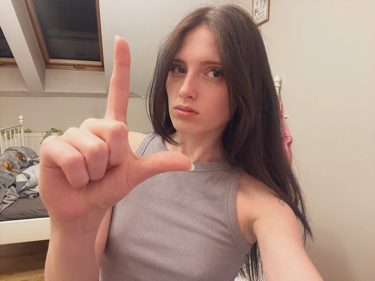 𝐆𝐢𝐠𝐢 🎀 tweet media