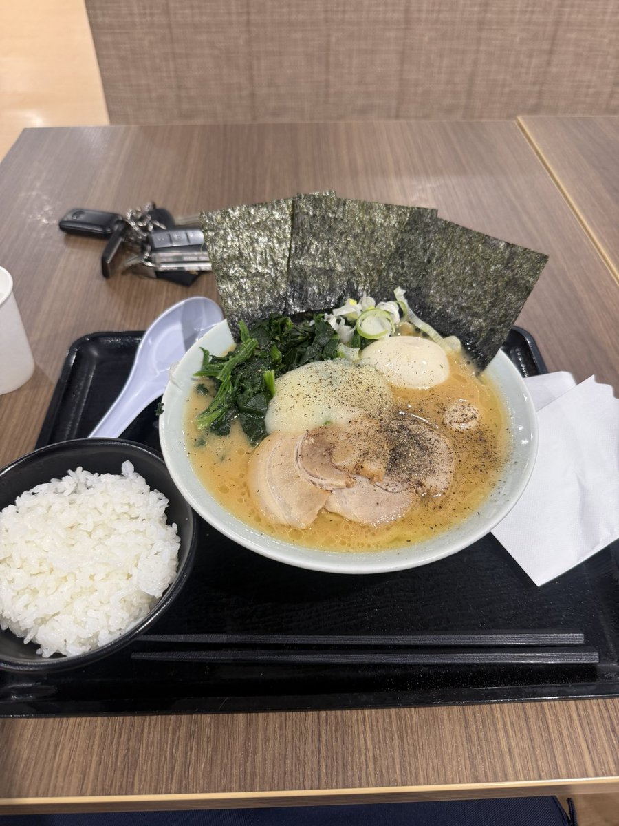笑直者幸華丸 tweet media