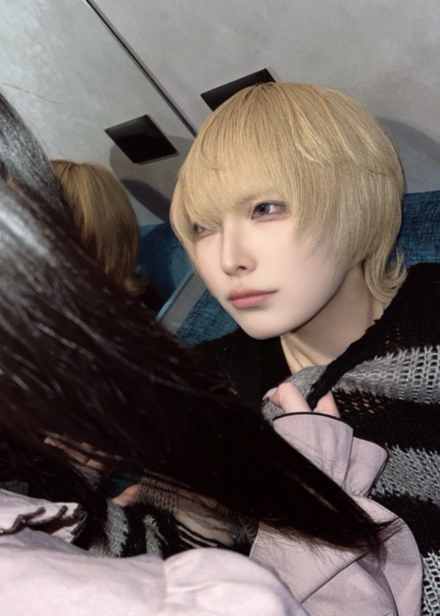 † える tweet media
