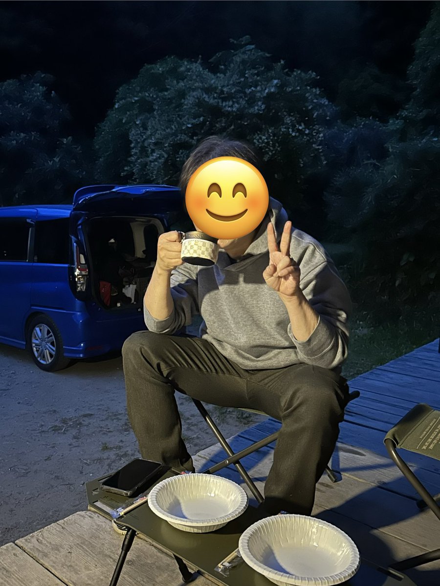 EVA_oyaji's tweet photo. 今日のニラ豚も良い出来です。✌️
@8wareCamp さんご機嫌。😀
#アラカンおやじのぼっちキャンプ https://t.co/EykD2wfah5