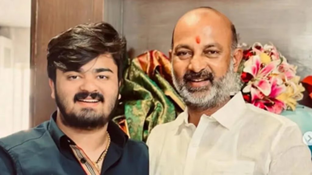 RevanthCh_'s tweet photo. Bandi Sai Bhageerath, son of @bandisanjay_bjp, did not appear before the Petbasheerabad Police on Wednesday in a POCSO case. 

The police had served a notice on Tuesday and asked him to appear before them for investigation. @XpressHyderabad https://t.co/BF4XZwAVjI