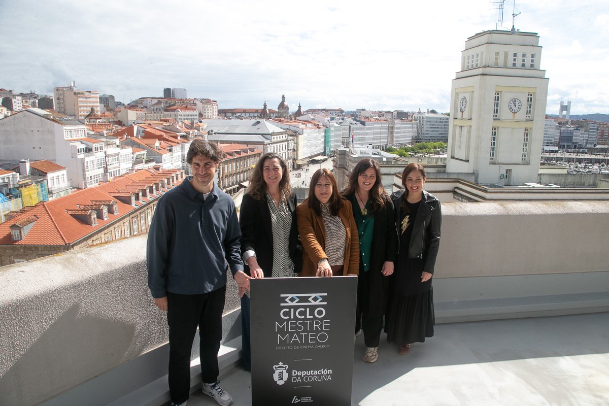 AcademiaGalegaA's tweet photo. Volve o #CicloMestreMateo á provincia da Coruña!
O mellor audiovisual galego chegará este ano a Arzúa, Boiro, San Sadurniño, Betanzos, Cedeira e Zas, reforzando a rede cultural da provincia e achegando cinema galego a novos públicos. 🎥
ℹ️ https://t.co/JJTGmljgVi https://t.co/aCkqcsI8c2