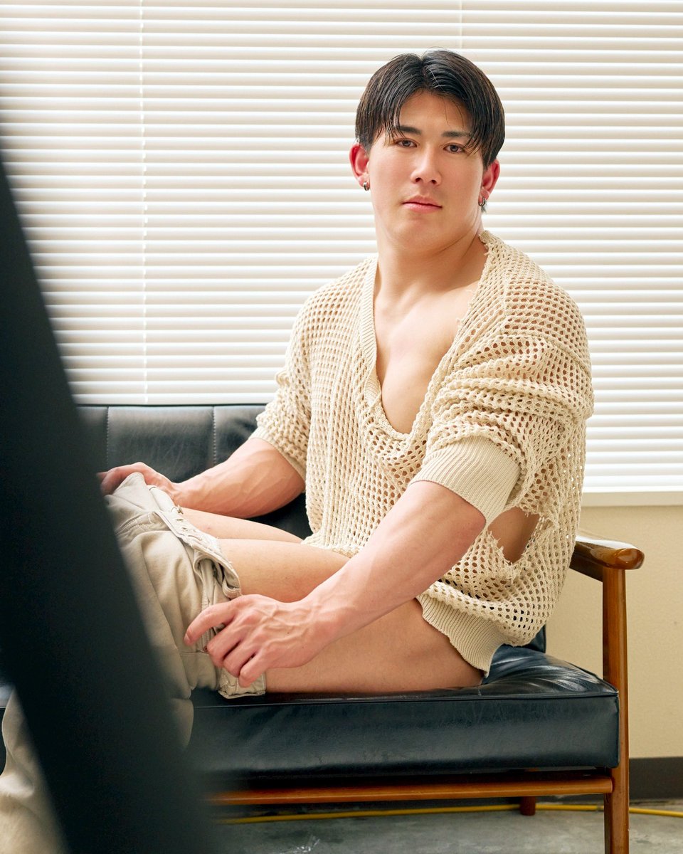 kenji_macho's tweet photo. はだけてるってなんかエロいよね🫢 https://t.co/D7PpSkBsyk