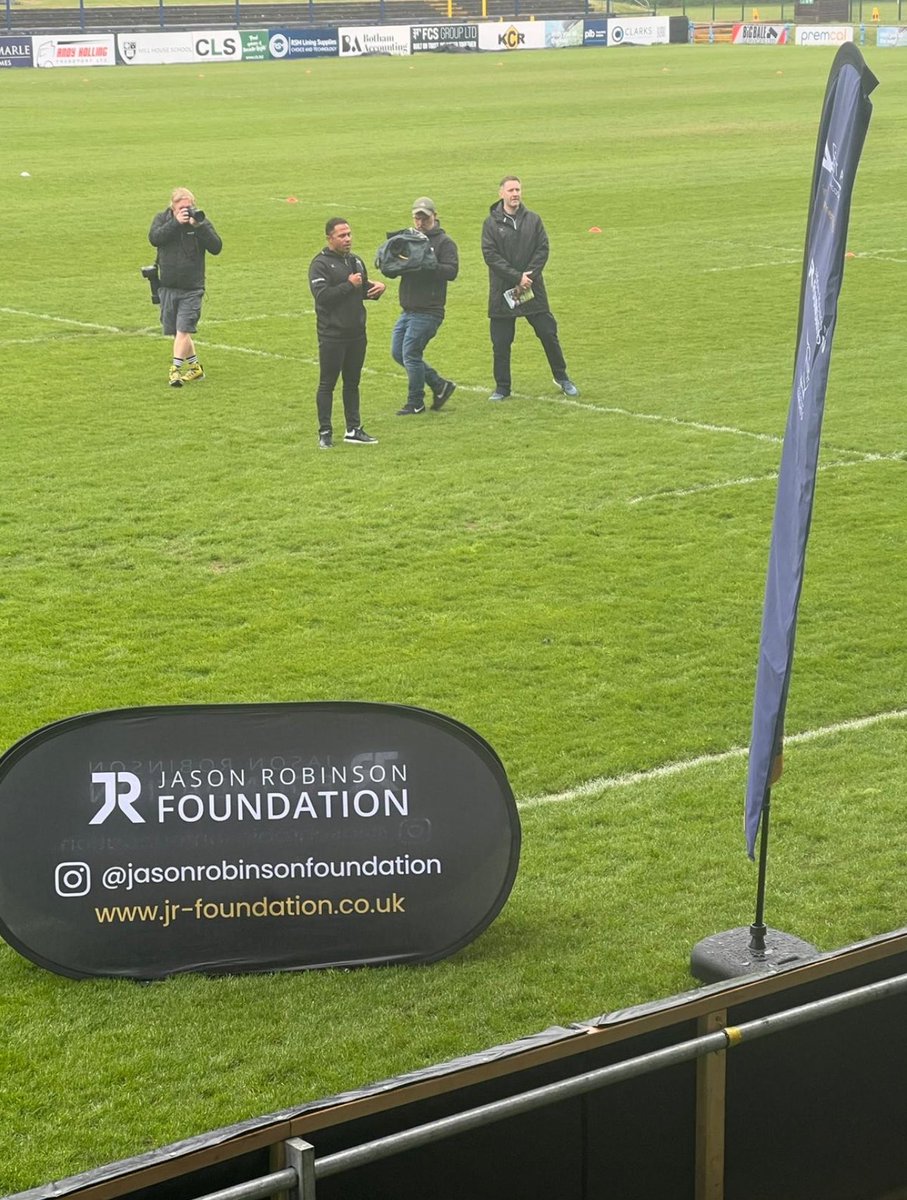 ManorCroft_PE's tweet photo. The Y9 Boys’ and Girls’ rugby teams are competing in the first Delta x Jason Robinson Foundation Rugby 7’s tournament today. 2 big wins from 2 for the boys so far and 1 from 1 for the girls leaving us top of the table currently 💪

#TeamMCA
@DeltaManorCroft https://t.co/ARqwStVJqT