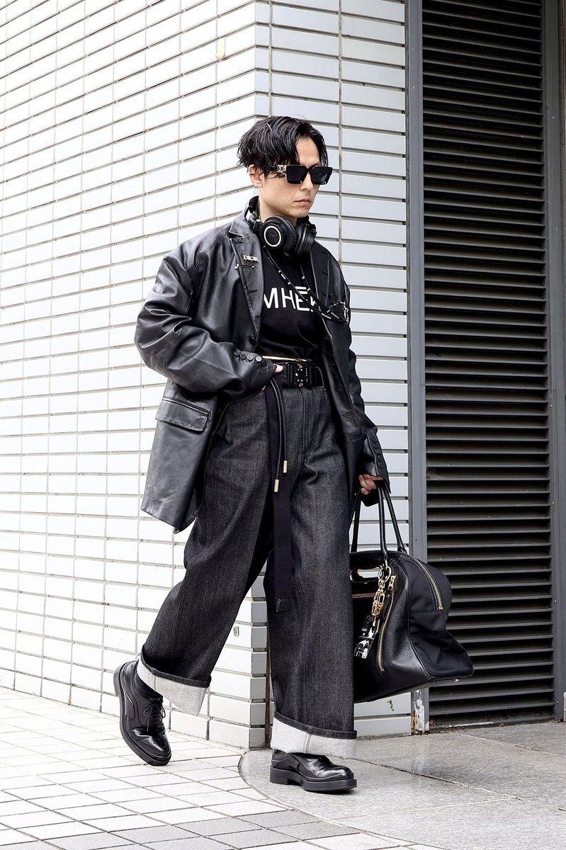 needer_ky's tweet photo. ▪︎ needer's Style Look ▪︎

新作コーディネートを投稿しました!!

［上下オーバーサイズにはハイウェストでバランス整え］

詳細はコチラ↓↓
https://t.co/Sbfhc3QxlK https://t.co/M9fqBxjLv6