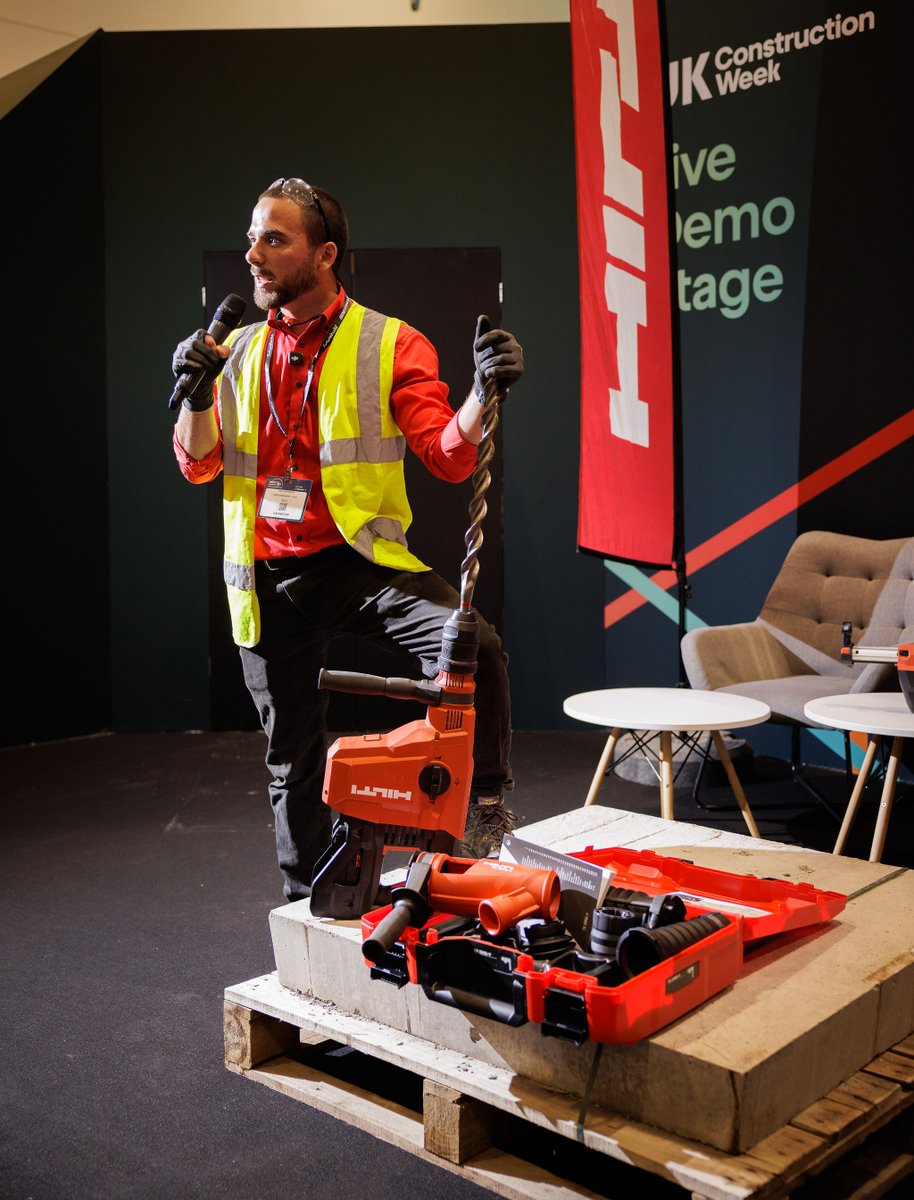 UK Construction Week tweet media