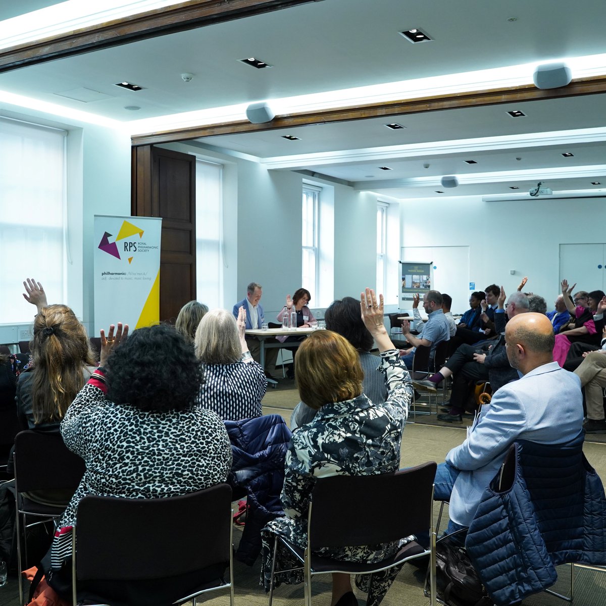 RoyalPhilSoc's tweet photo. Thank you to RPS Members who attended our AGM last night, and to speakers @raymondyiu, @classicjacko and @alexdariescu. Together we reflected on the past year with our community of music-lovers and music-makers, and discussed 'Britishness' in classical music today. (1/2) https://t.co/gJB07GVbU7