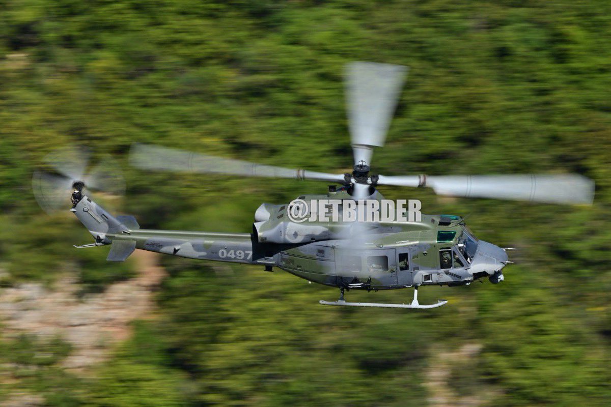 今日はチェコのヴェノムがきた🏔️🚁🏔️ 📷Nikon Z9 🍄NIKKOR Z 180