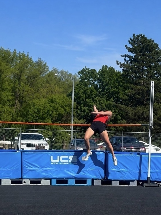 DC_Scouts's tweet photo. Congratulations to Reagan Eaton, who qualified for the Middle School State Track Meet in Gothenburg. She qualified in High Jump with a jump of 4'10". https://t.co/7a0wATEUjC