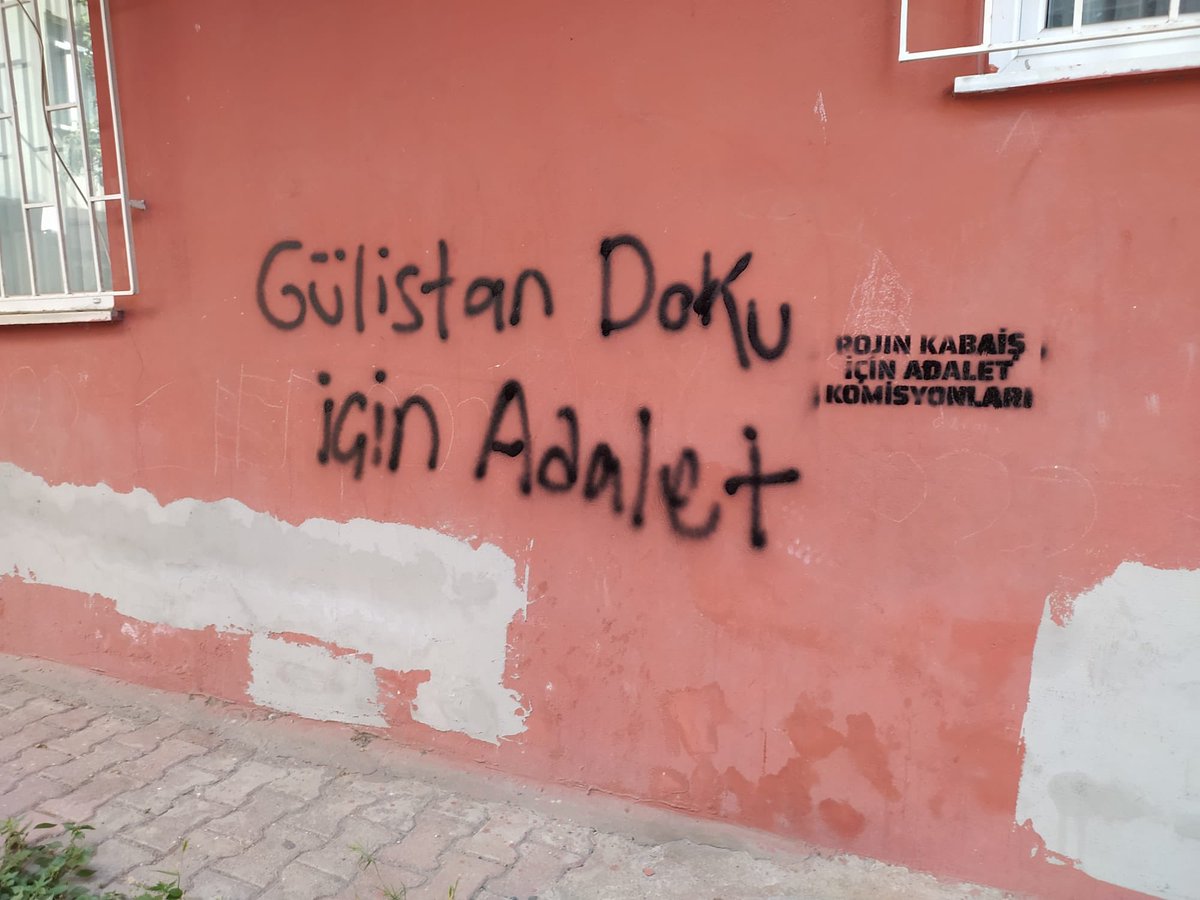 RojineAdalett's tweet photo. 📣| İstanbul

İstanbul sokaklarından sesleniyoruz: Gülistan Doku’dan Rojin Kabaiş’e tüm şüpheli kadın ölümlerini aydınlatacağız!

Rojin’in şüpheli ölümünün aydınlatması için tüm kadınları imza vermeye çağırıyoruz!👇🏿

https://t.co/KVyQrHyJ8F

 İmza kampanyasına profilimizdeki link üzerinden de ulaşabilirsin.